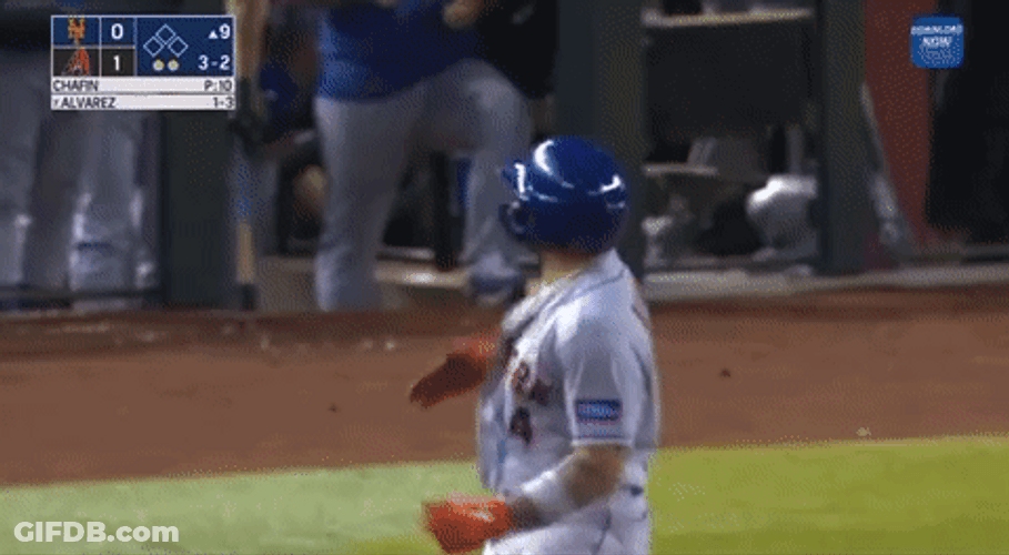 Francisco Alvarez Backward Running GIF