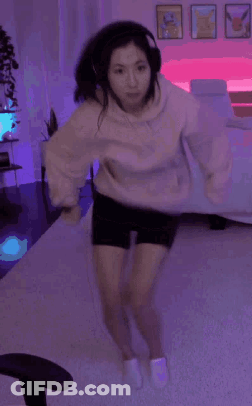 Fuslie Dance GIF