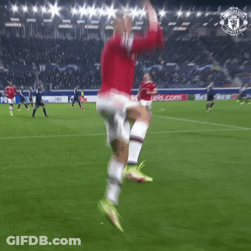 Futbol Superstar Cristiano Ronaldo Spin Jump GIF