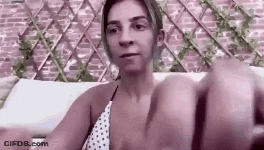 Gabbie Fast Speed Typing Meme GIF
