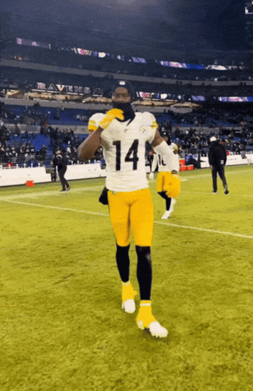 George Pickens Hands Clap GIF