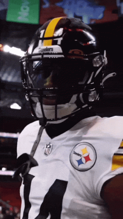 George Pickens Love It GIF