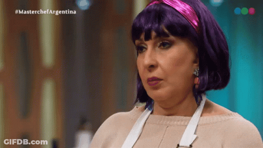 Georgina Barbarossa No Idea GIF