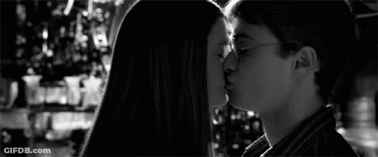 Ginny Weasley Harry Potter Kiss GIF