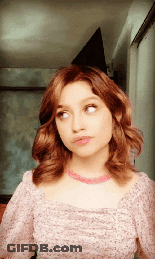 Girl Karol Sevilla GIF