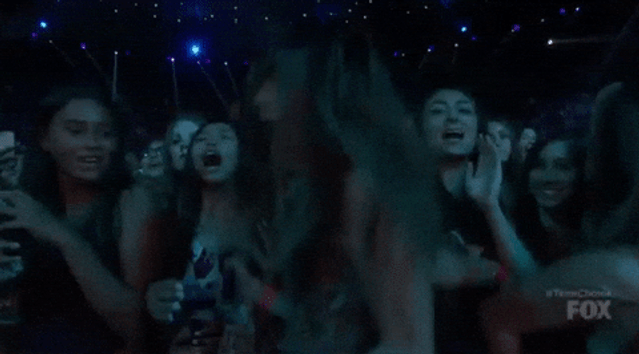 Girl Match My Freak Screaming Jumping Vibin For Idol GIF