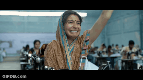 Girl Sui De Ellie GIF