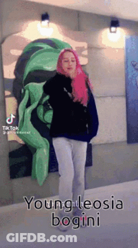 Girl With Pink Hair Says Young Leosia Bogini GIF