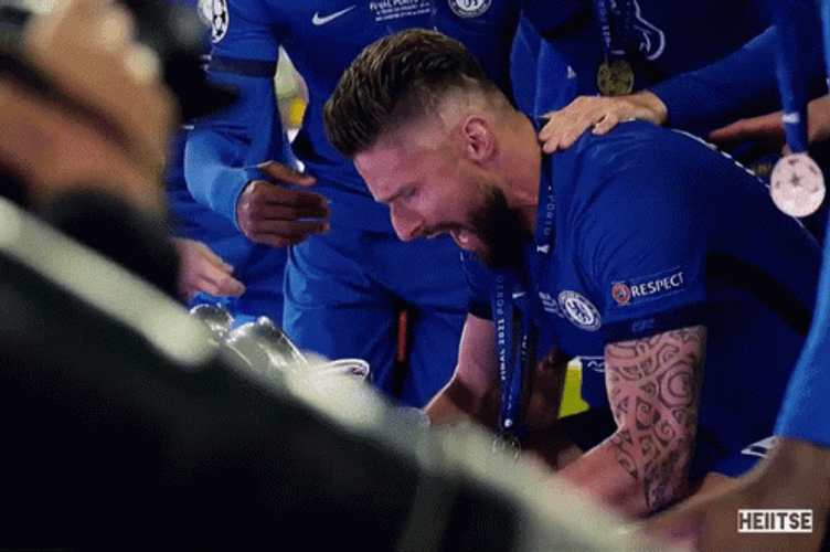 Giroud Lifts The Trophy GIF