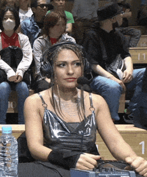 Giulia Giulia Marigold GIF