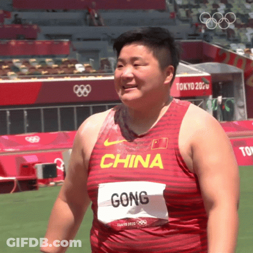 Gong Lijiao Pointing Here GIF