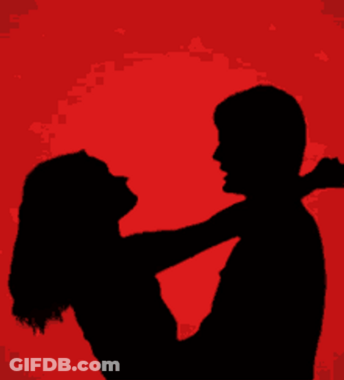 Good Night Kiss Lovers Kissing GIF