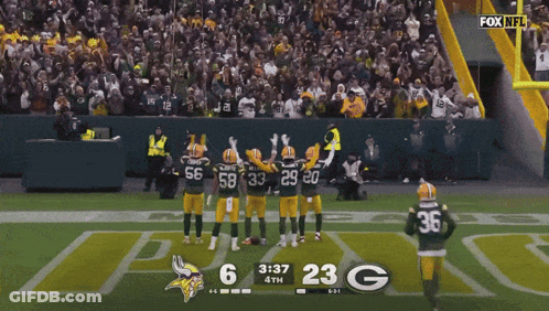Green Bay Packers Vs Minnesota Vikings On Fox NFL GIF