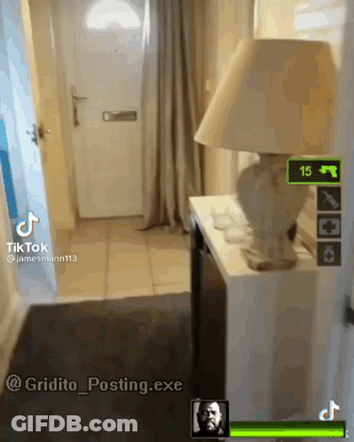 Gridito Posting.exe GIF
