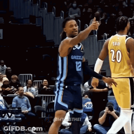 Grizzlies Basketball Player Thumbs Up Another Player GIF