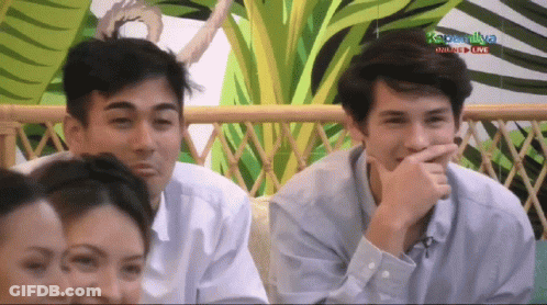Group Sitting In Front Of Screen Saying King Live GIF