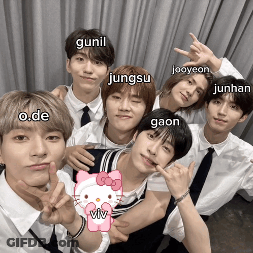 Gunil Jungsu Jooyeon And Junhan Posing GIF