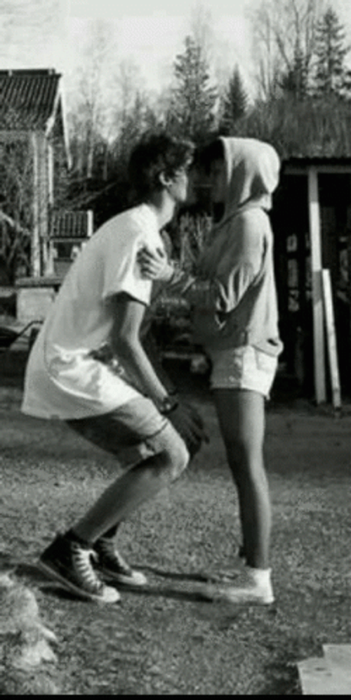 Guy Lifting Short Girlfriend GIF