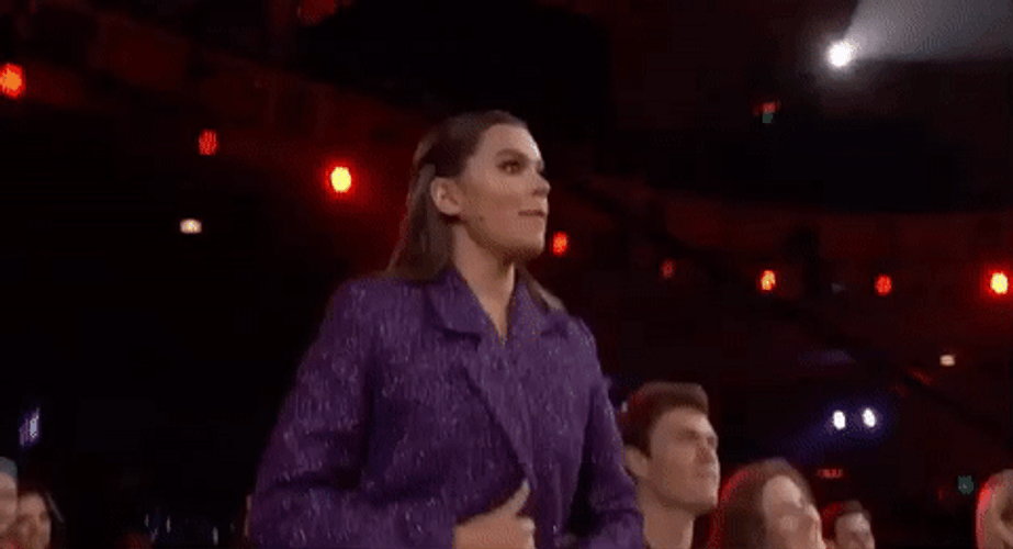 Hailee Steinfeld Outfit Transformation GIF