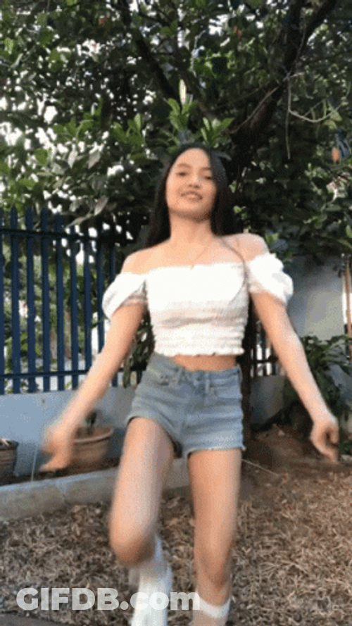 Hands Up Sexy Girl Dance GIF