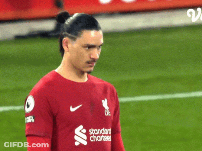 Handsome Darwin Núñez GIF