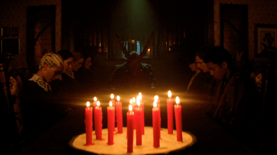 Happy Birthday Halloween Sabrina Caos Emos Netflix GIF