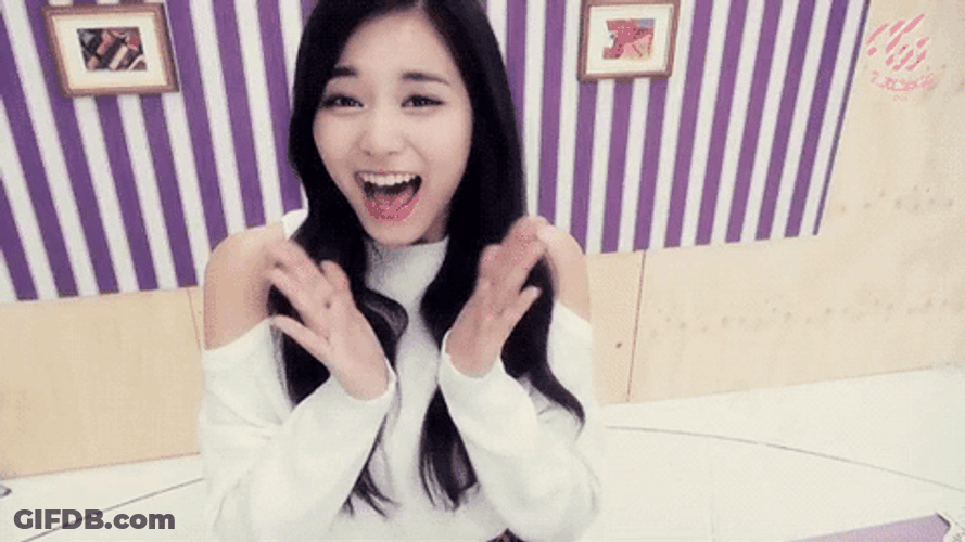 Happy Clap Smiling Twice Tzuyu GIF