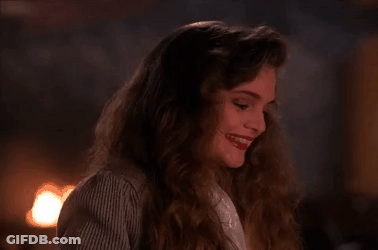 Heather Graham Beautiful Smiling GIF