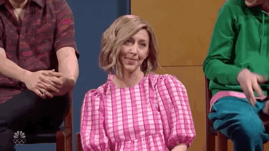 Heidi Gardner Says Pass GIF