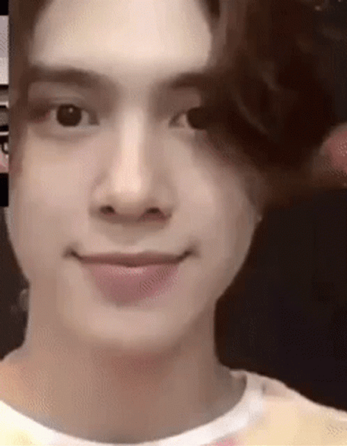 Hendery Weird Smile Reaction GIF
