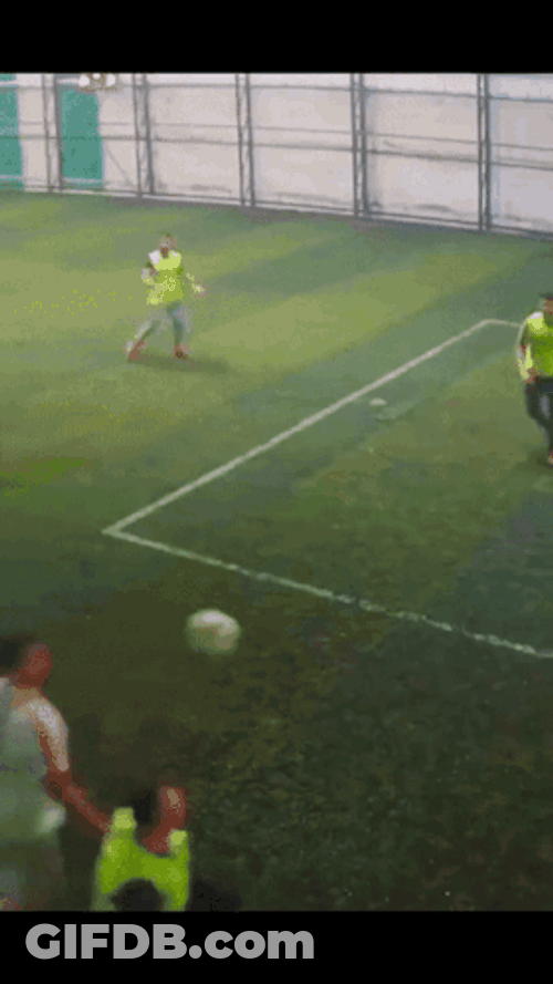 Hilarious Futbol Game Missed Goal Meme GIF