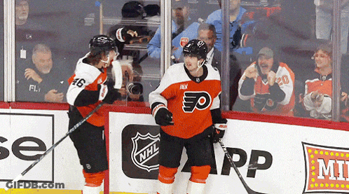 Hockey Player With Letter O On Jersey GIF