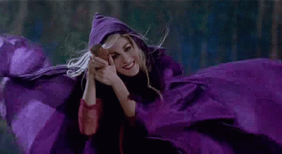Hocus Pocus Sarah Sanderson Flying GIF