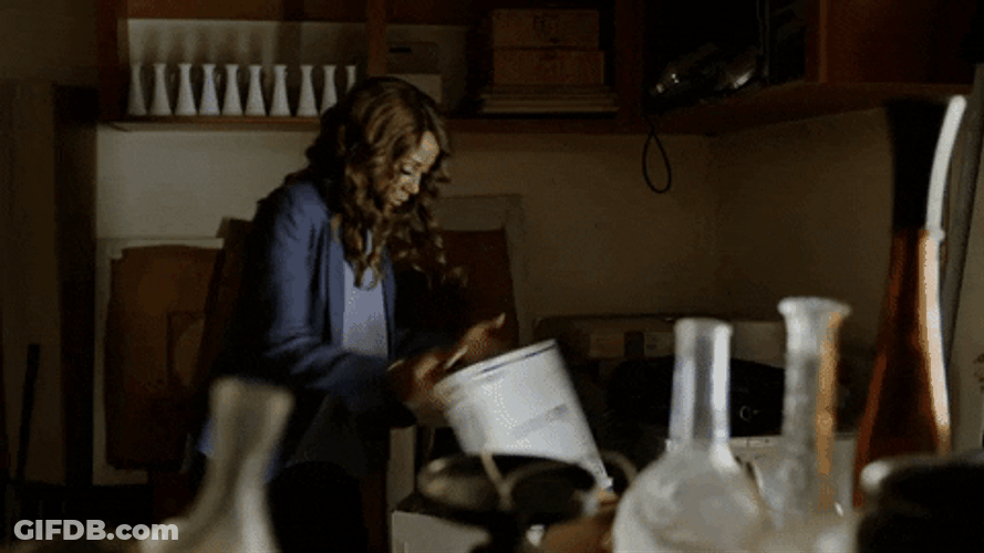 Holly Robinson Looking For Something Mysterious GIF