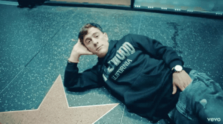 Hollywood Walk Of Fame Guaynaa GIF