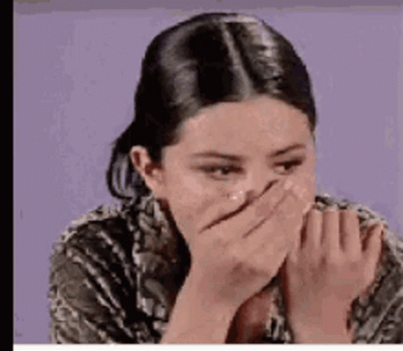 How Sway Disbelieving Selena Gomez GIF