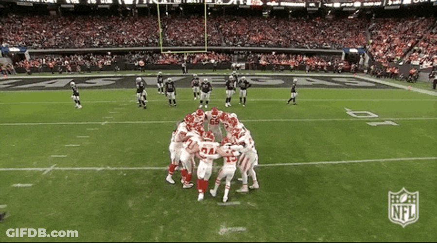 Huddle Circulating Team GIF