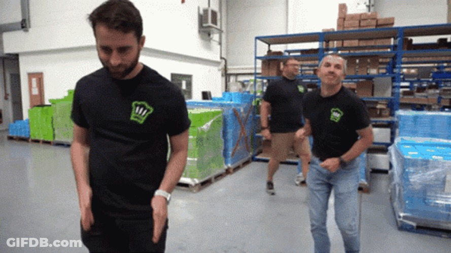 I Like To Move It Move It Dancing In The Grocery GIF