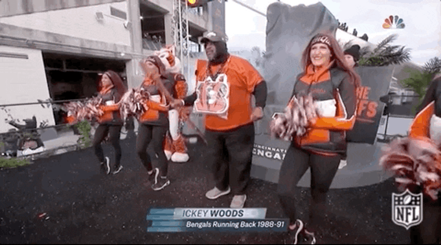 Ickey Woods Dancing His Iconic Ickey Shuffle GIF