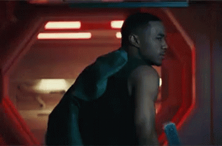 Independence Day Movie Scared Look Back GIF