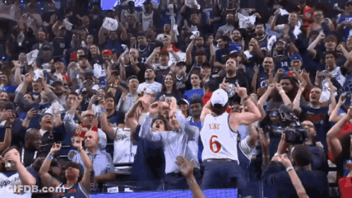 Indiana Pacers 60 Vs. Los Angeles Clippers 55 Half-Time Break GIF