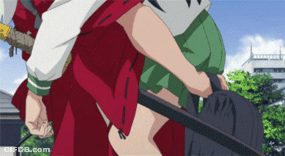 Inuyasha Carry Kagome In Her Back GIF