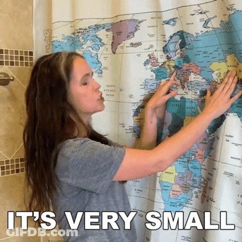 Its Too Small Rachel Smith GIF
