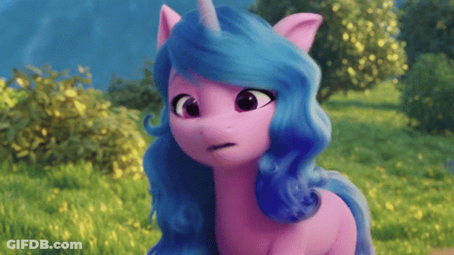 Izzy Moonbow Being Helpful GIF