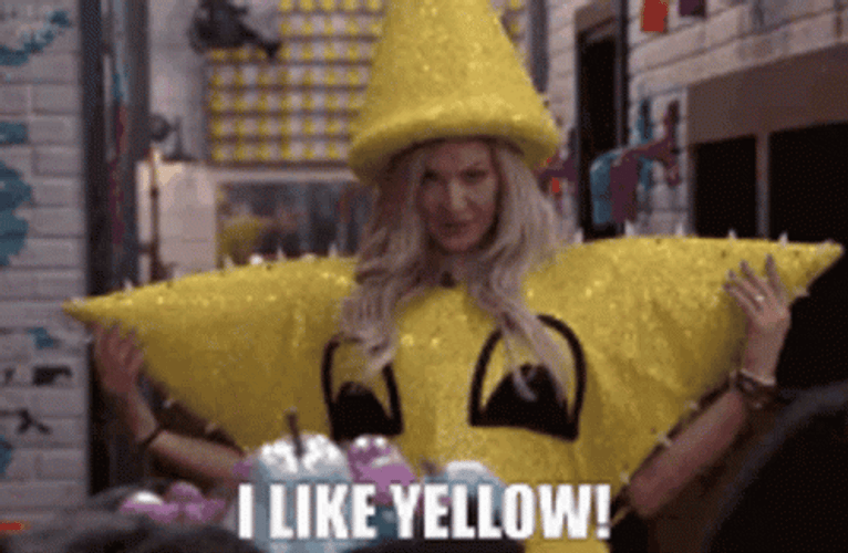 Janelle Pierzina I Like Yellow GIF