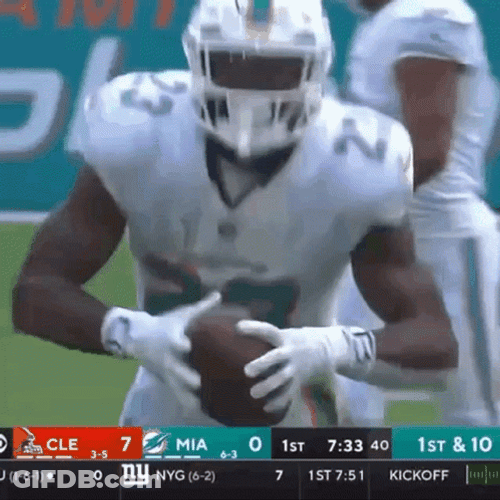Jeff Wilson On Football Kickoff GIF