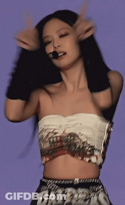 Jennie Big Heart Sign GIF