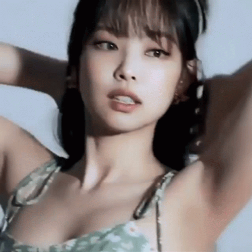 Jennie Kim Photo Shoot GIF