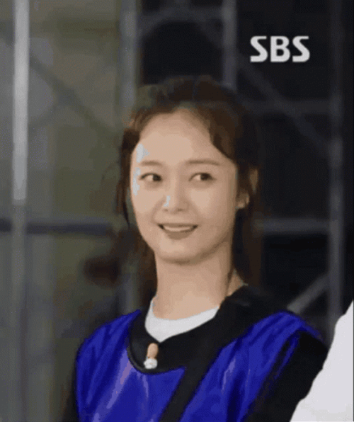 Jeon Somin Scratching GIF