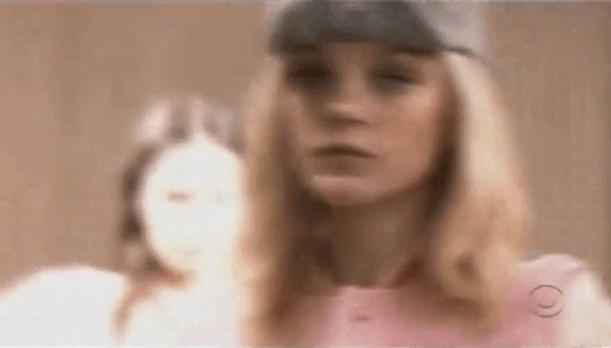 Jessica Stam Cap GIF